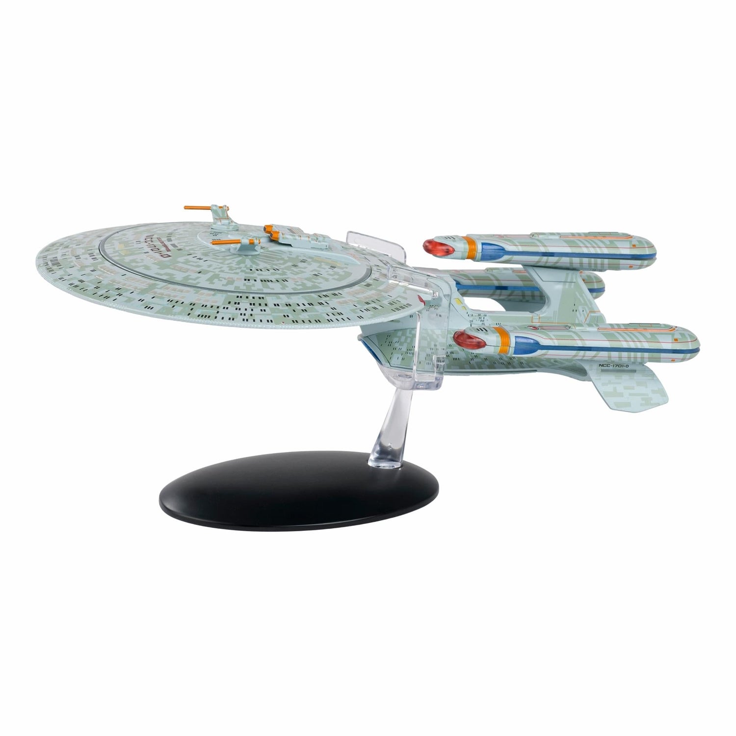 Angle view showing the starboard nacelle and secondary hull configuration of the starship model