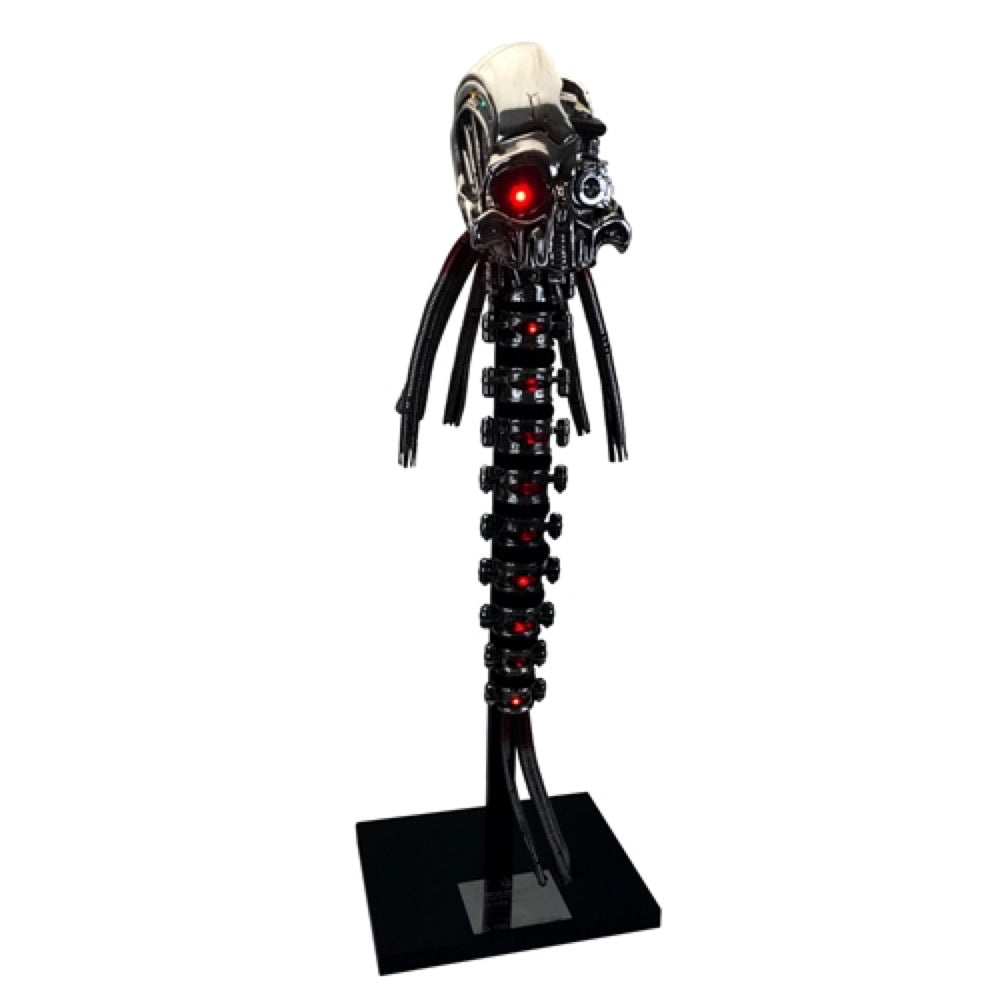 Star Trek: First Contact Borg Queen Skull Signature Edition Prop Replica