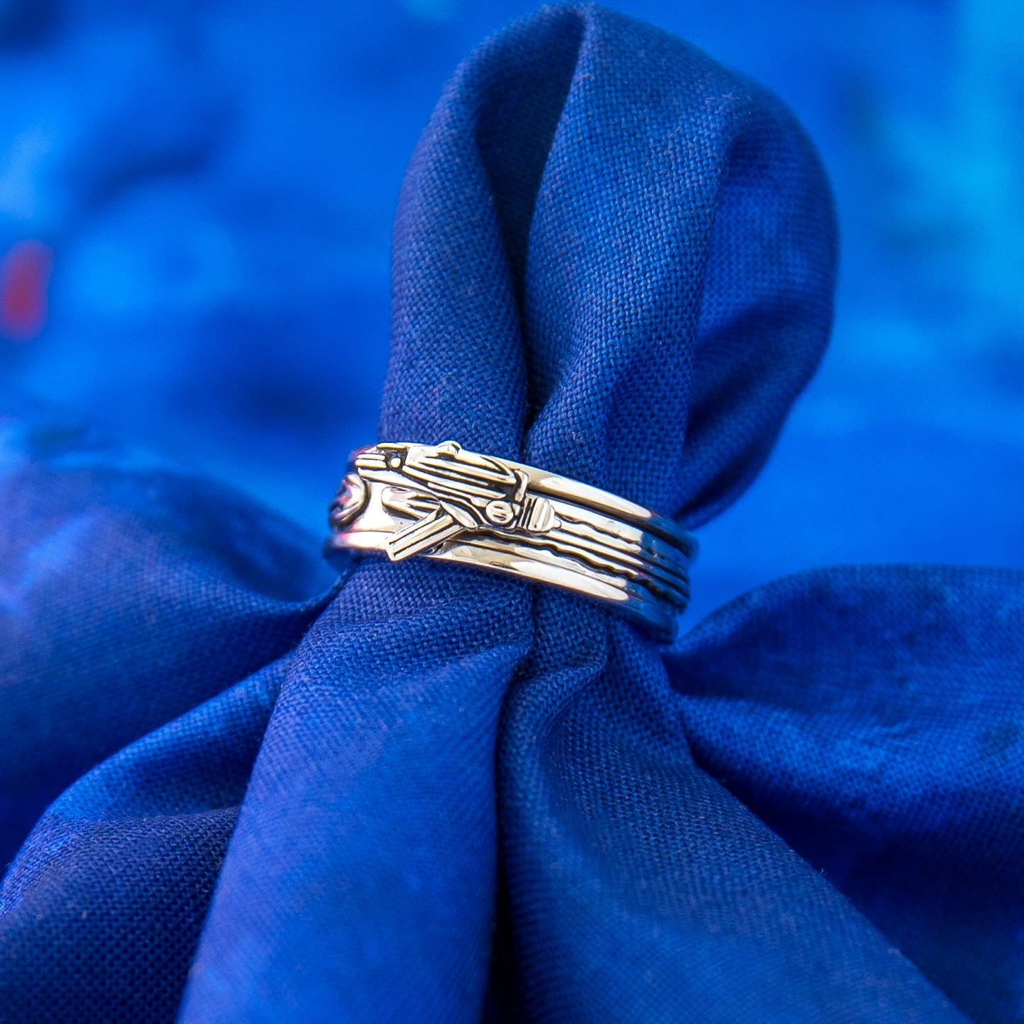 Phaser spinner ring on finger