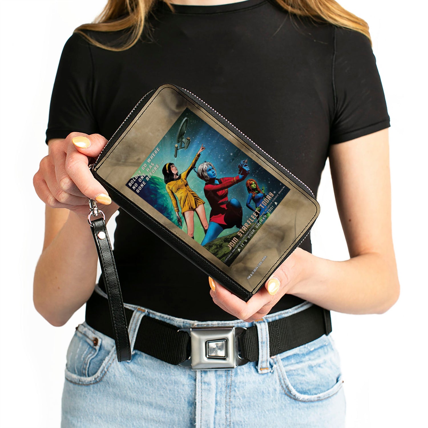 Side view of Star Trek zip around wallet showing metal zipper