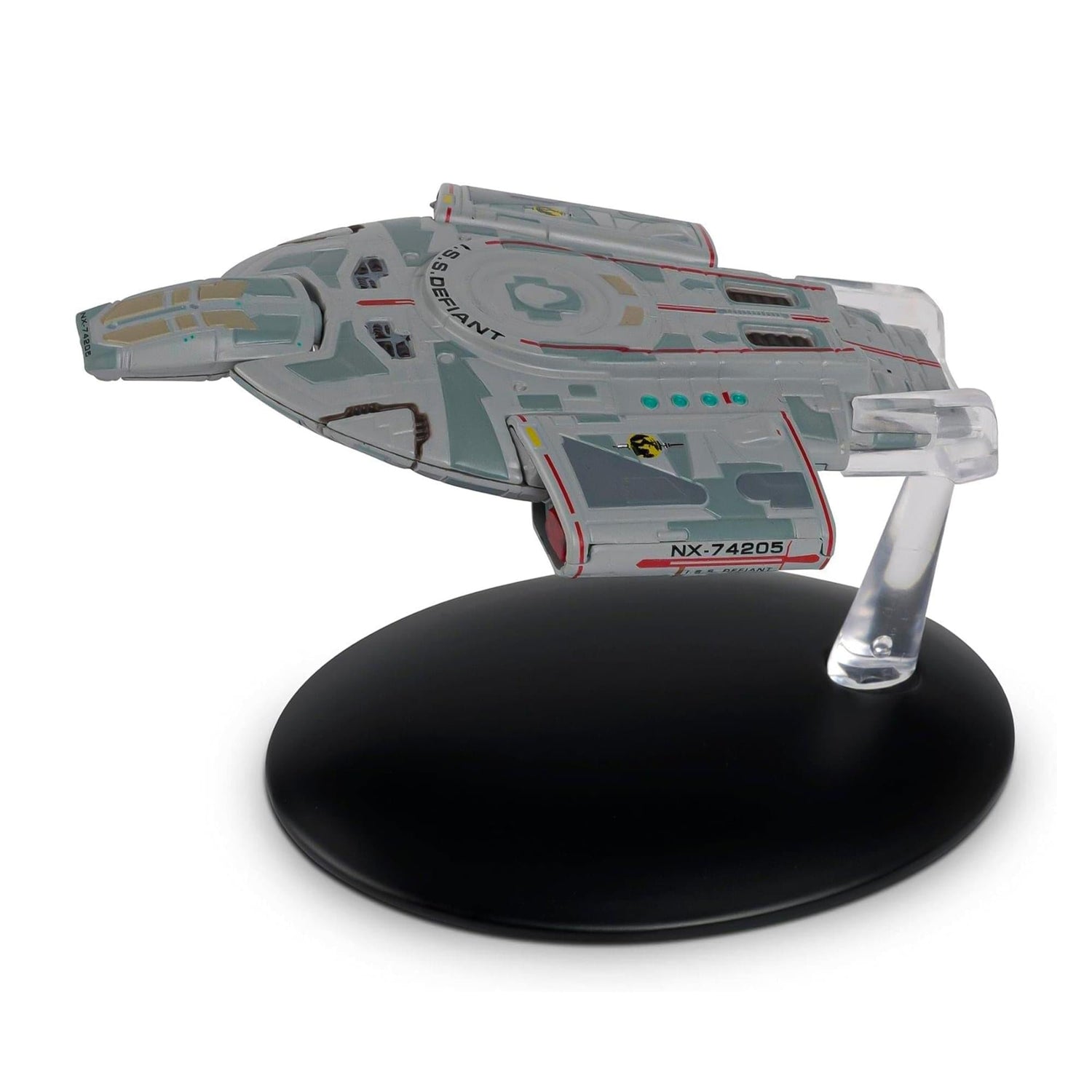 Close-up of the bridge module and forward deflector array on the Defiant replica